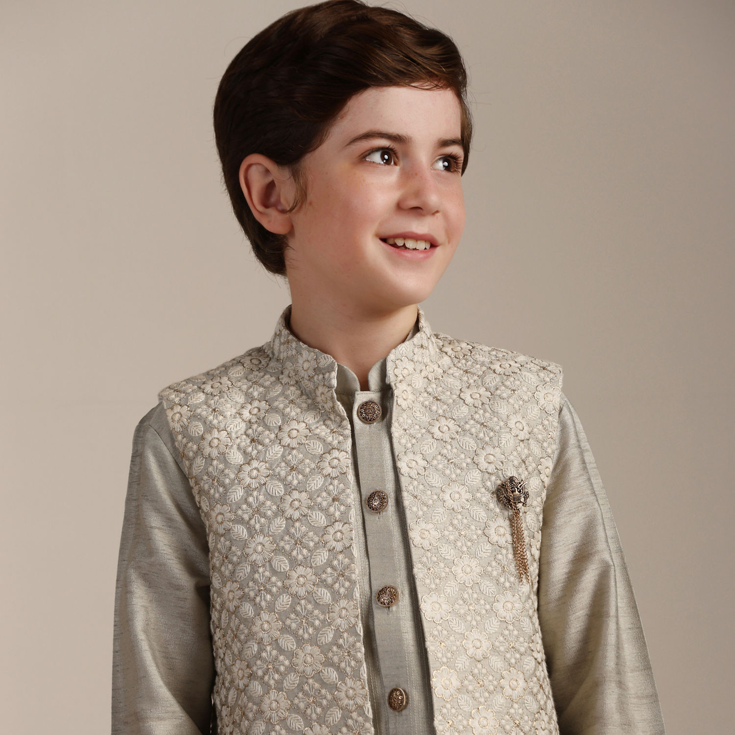 Manyavar kidswear store