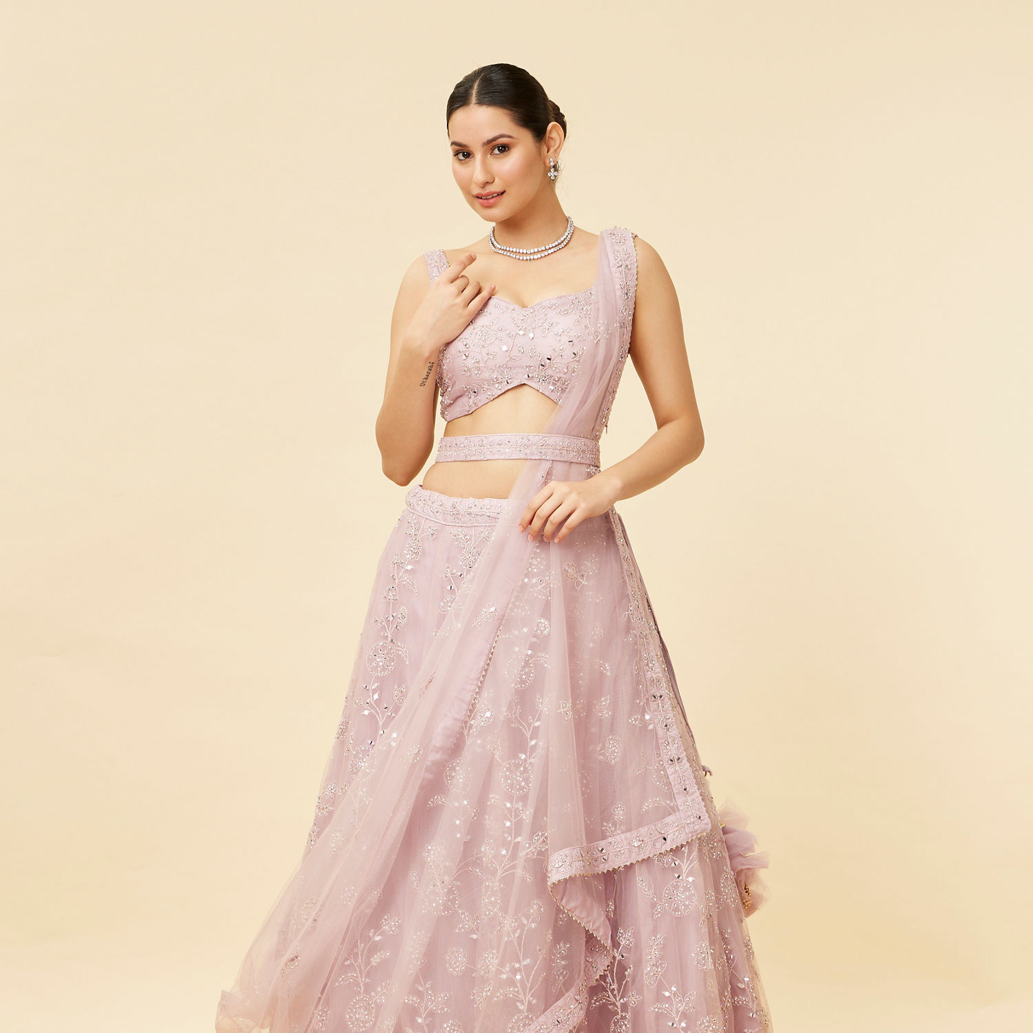 Latest Light Weight Bridal Lehenga Choli Designs | International Fashion...  | Lehenga gown, Bridal lehenga choli, Designer lehenga choli